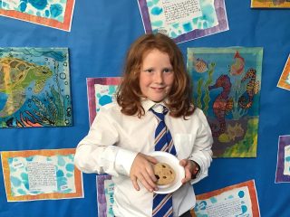 Year 4 have been exploring bread in design and food technology. They made their own delicious bread rolls. Yum yum!