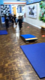 In PE we were practicing our skills of balancing and jumping. 👟🤸💪