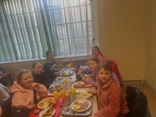 We have just had a delicious breakfast and we are all full of energy and ready for our first activity of the day!