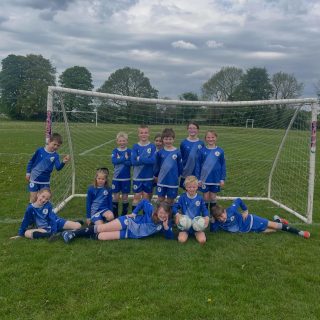 Well done to our Year 3 and 4 football team who played against Capenhurst this afternoon. We had some fantastic games⚽️